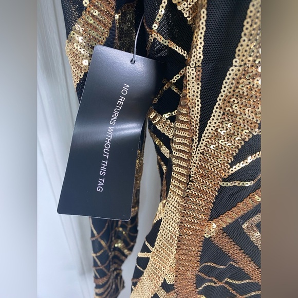 Lilian NWT Elegant Black and Gold Sequin Dress - Picture 11 of 11
